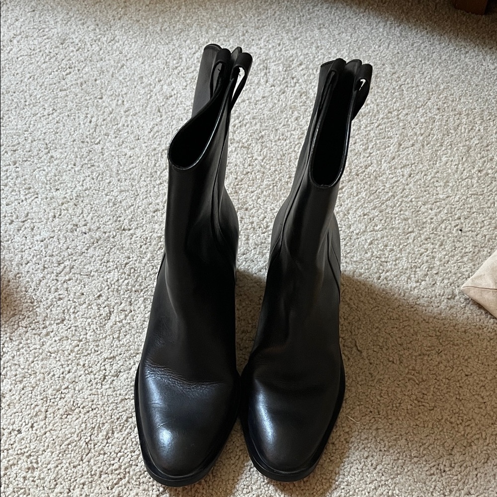 Everlane Black Ankle Boots
